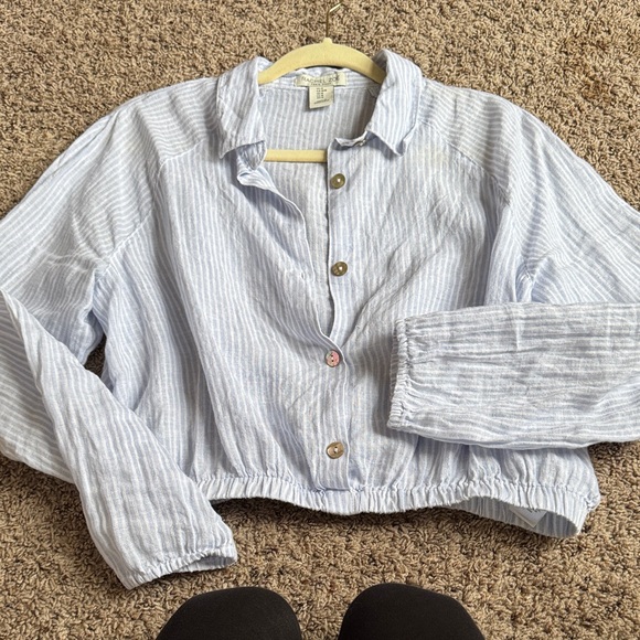 Rachel Zoe light blue and white striped cropped button-down shirt - Picture 4 of 4